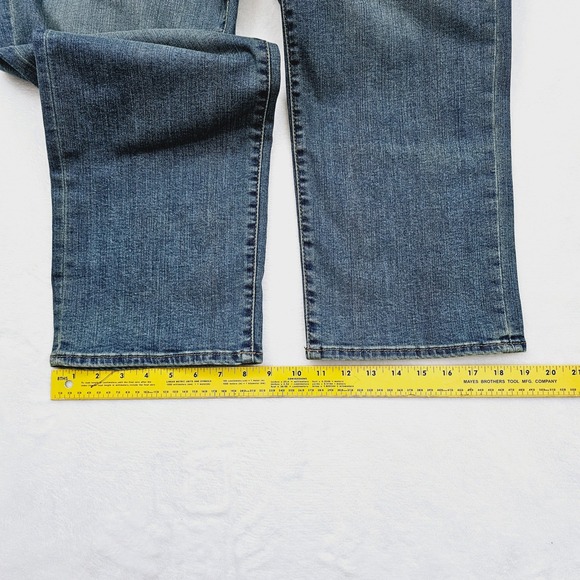 NEW Lee Extreme Motion Jeans Men 44W 32L Blue Athletic Tapered Leg Performance - Picture 7 of 13